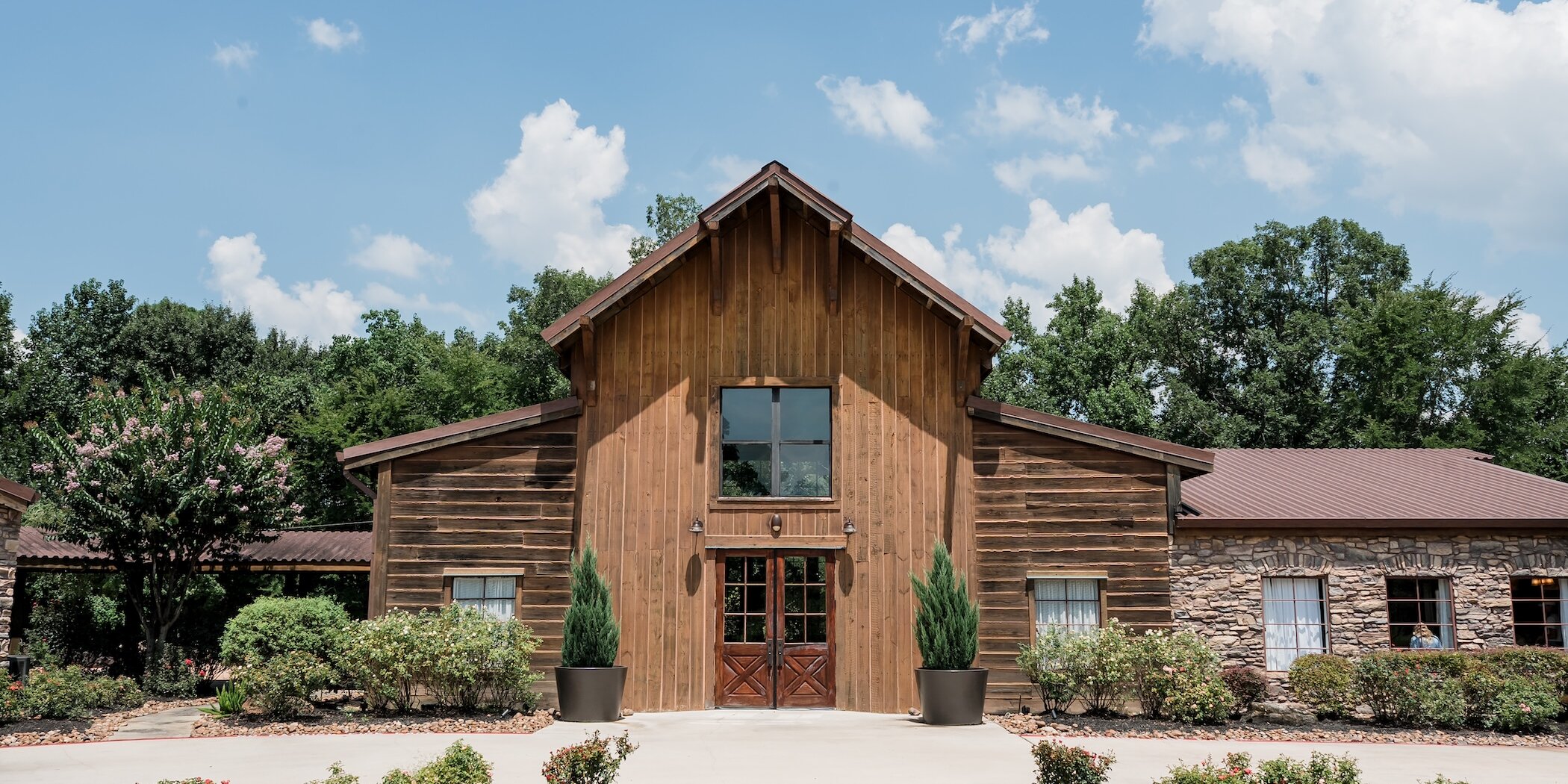 Nature-Inspired Romance | Walters Wedding Estates
