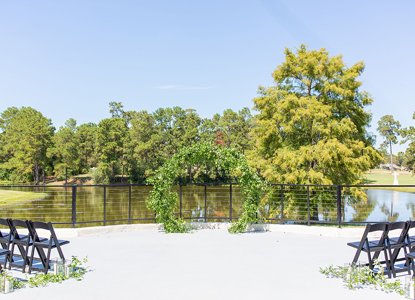 Hidden Pines Lake Houston Outdoor Ceremony Overlooking Private Lake